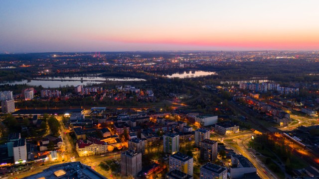 Sosnowiec: mieszkańcy zrobili nam z balkonów zdjęcia miasta. 

Zobacz kolejne zdjęcia. Przesuwaj zdjęcia w prawo - naciśnij strzałkę lub przycisk NASTĘPNE