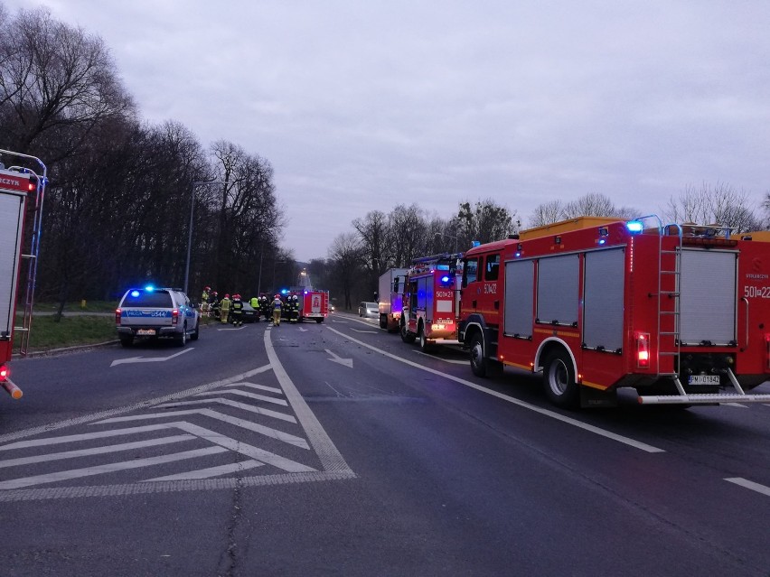Wypadek na drodze krajowej nr 24 w Kwilczu (19.03.2020).