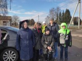 Pleszew. Zgłosił się na ochotnika i pojechał po dzieci Oli i Ivanki na Ukrainę