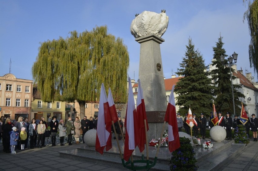 Góra i Wąsosz. Święto Niepodległości 2019. Delegacje złożyły kwiaty pod pomnikami [ZDJĘCIA]