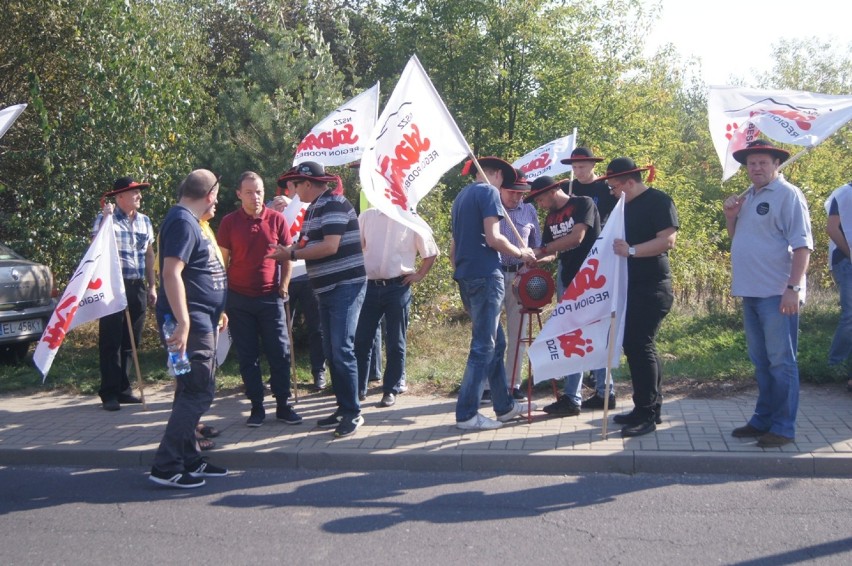 Protest "Solidarności" w Radomsku. Manifestacja w obronie...