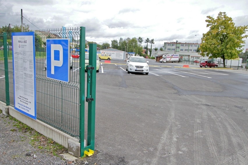 Kraków. Zamknęli parking park&ride przy ulicy Balickiej. Kierowców odsyłają do Mydlnik