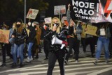 Strajk kobiet w Wieluniu. Tłumy ludzi przemaszerowały ulicami miasta ZDJĘCIA, FILMY