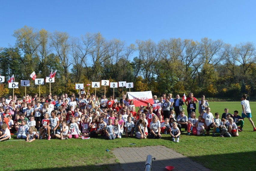Mysłowice: Przebiegli 100 km z okazji 100 rocznicy odzyskania niepodległości