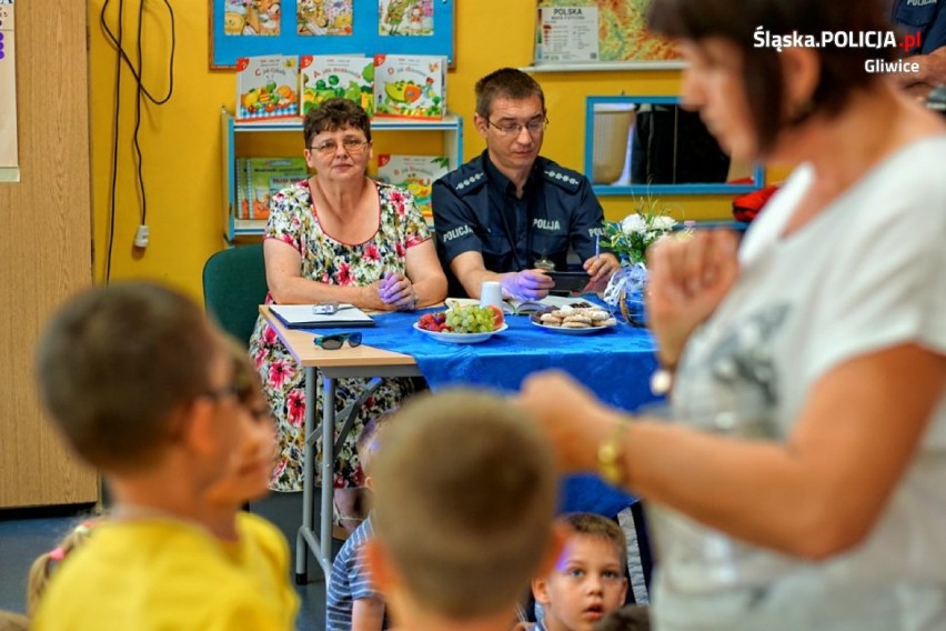 Policjanci z Gliwic zorganizowali konkurs dla dzieci