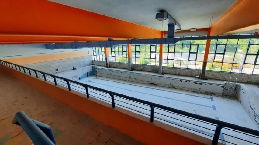 Modernizacja basenu i sali gimnastycznej w SP nr 2 w Gdańsku znacznie się wydłużyła. Zerwano umowę z wykonawcą