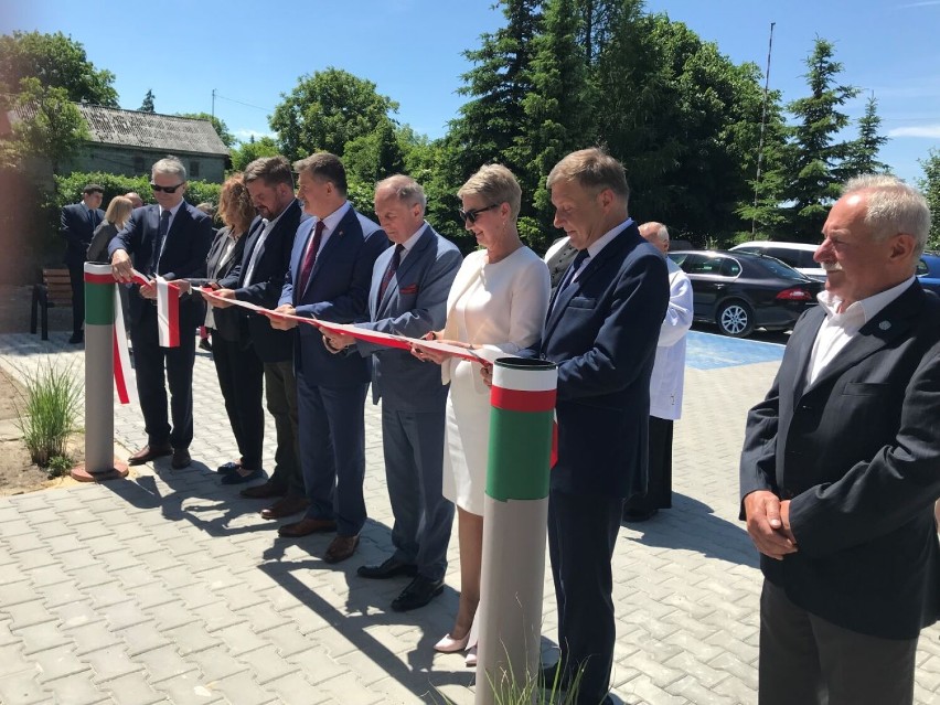 Seniorzy mają się gdzie spotykać. Otwarto Dzienny Dom Seniora +Słowikowo w Teresinie. Zobacz zdjęcia