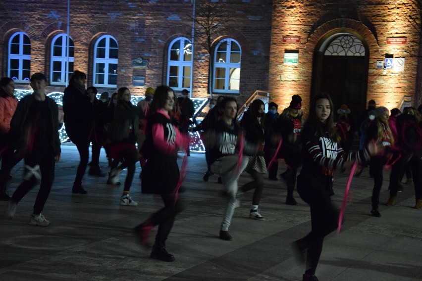 W Szczecinku tańczono przeciwko przemocy [zdjęcia]