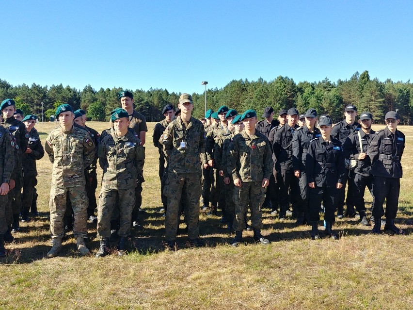 Stargardzcy militarni z "nowego ogólniaka" na podium ogólnopolskich mistrzostw klas wojskowych