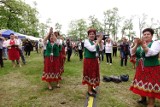 Pierwsze Miody czyli tak mieszkańcy bawili się na pikniku w Wielopolu (gmina Bełchatów)