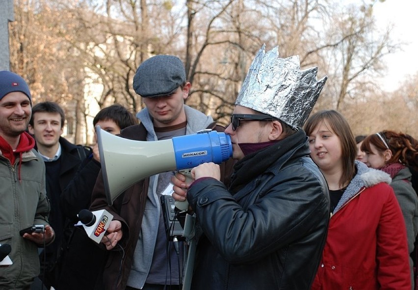 Organizatorzy akcji oraz sami wrocławianie, zamieszczający...