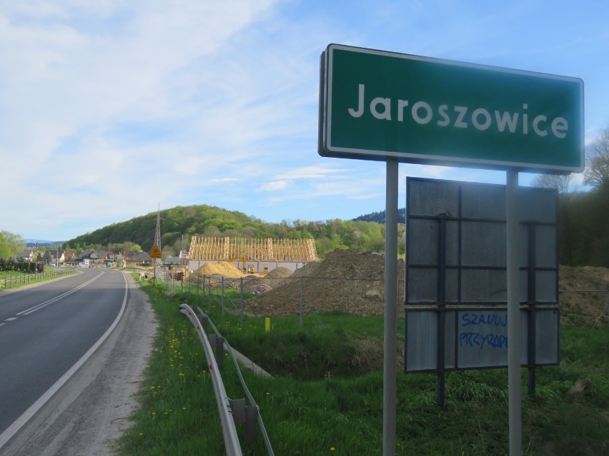 Budowa Biedronki w Jaroszowicach przy DK28