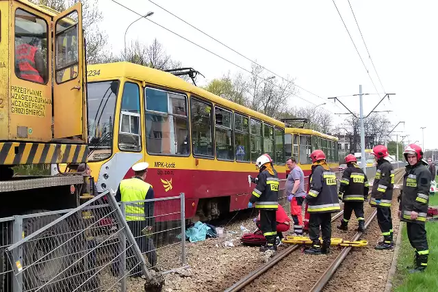 Kobieta wpadła pod tramwaj. W ciężkim stanie trafiła do szpitala.