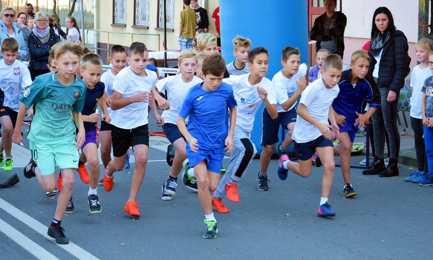 Przed Wysockim Biegiem Ulicznym im. Powstańców Wielkopolskich odbyły się wyścigi dla dzieci i młodzieży. Zobaczcie zdjęcia