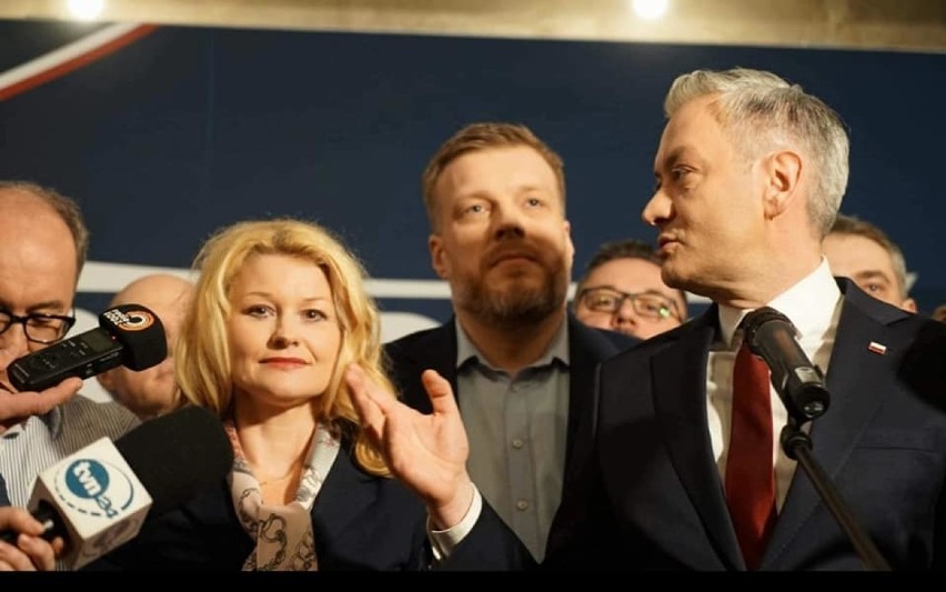 Karolina Pawliczak w sztabie wyborczym Roberta Biedronia