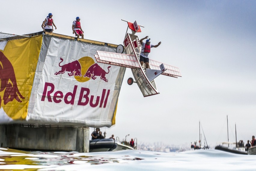 Konkurs Lotów Red Bull (Red Bull Flugtag) w Portugalii w...