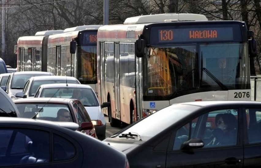 Wielkanoc 2019. Trójmiejska komunikacja w święta