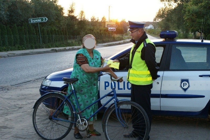 KPP w Łęczycy przeprowadziła działania pod nazwą &quot;Niechronieni uczestnicy ruchu drogowego&quot;
