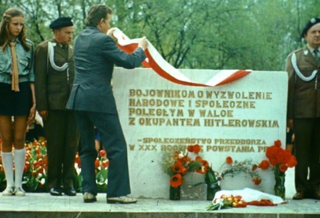 Odsłonięcie Pomnika Partyzantów Ziemi Przedborskiej w Przedborzu