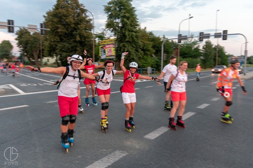 Setki fanów rolek przejechały ulicami Żor podczas akcji Letni Roll [ZDJĘCIA]