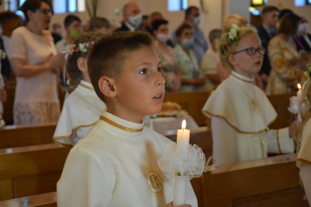 Pierwsza Komunia Święta w kościele Miłosierdzia Bożego w Piotrkowie, 28.06.2020