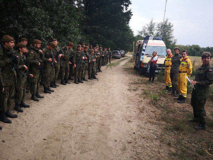 Ratownicy ostrowskiej Grupy "Szukamy i Ratujemy" szkolili żołnierzy Wojsk Obrony Terytorialnej