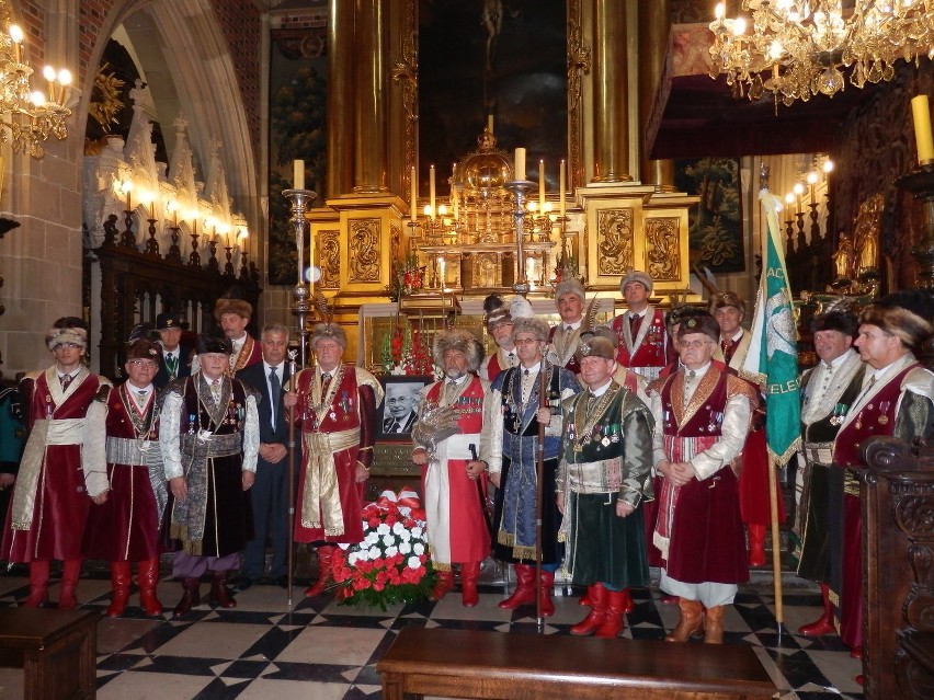 Kraków: msza święta Barctwa Kurkowego w intencji Otto von Habsburga [ZDJĘCIA]