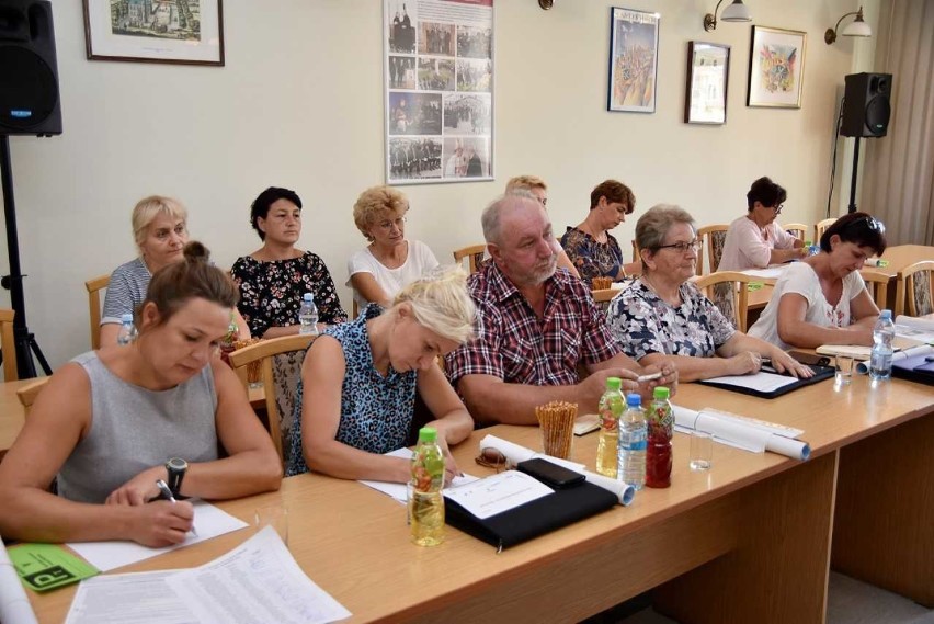 Nowi delegaci do izb rolniczych w Świdnicy spotkali się z sołtysami