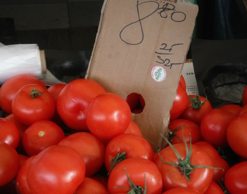 Za kilogram pomidorów trzeba było zapłacić 8.80