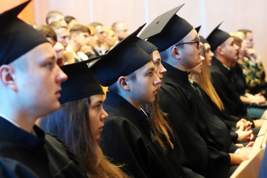 Uroczysta immatrykulacja w WSPA. Nowi studenci rozpoczęli naukę (ZDJĘCIA)