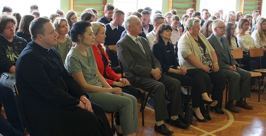 Święto patrona ZSP w Złoczewie i drzwi otwarte szkoły