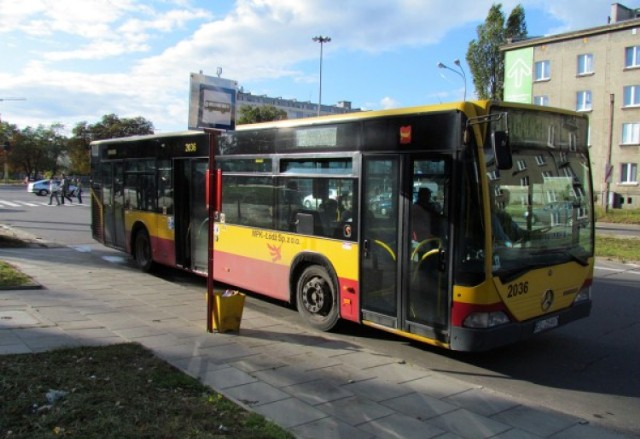 Do Rzgowa nie jeżdżą autobusy przegubowe, mimo dużej ilości ...