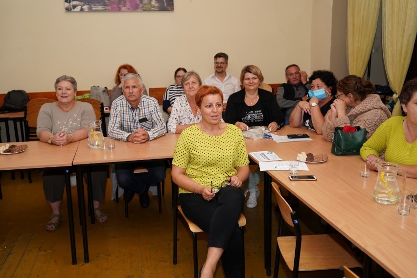 Mieszkańcy Gminy Człuchów dzielą się wspomnieniami podczas "Seminariów historycznych"