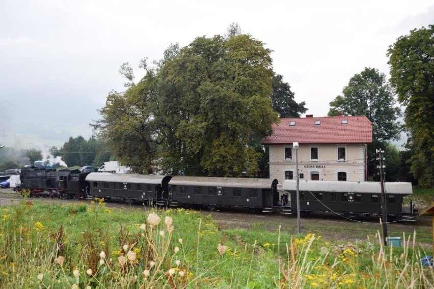 Kasina Wielka jak Bezdany. Michał Rosa kręcił tam sceny do filmu "Piłsudski"