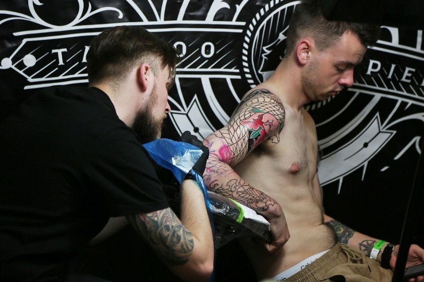 Wrocław stolicą tatuaży. Tattoo Konwent trwa na Stadionie Wrocław (ZOBACZ ZDJĘCIA)