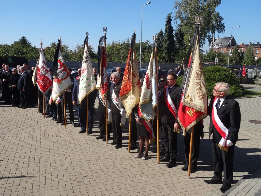 Ostatnie pożegnanie Jarosława Wilnera, szefa "Solidarności" w regionie Wielkopolska Południowa