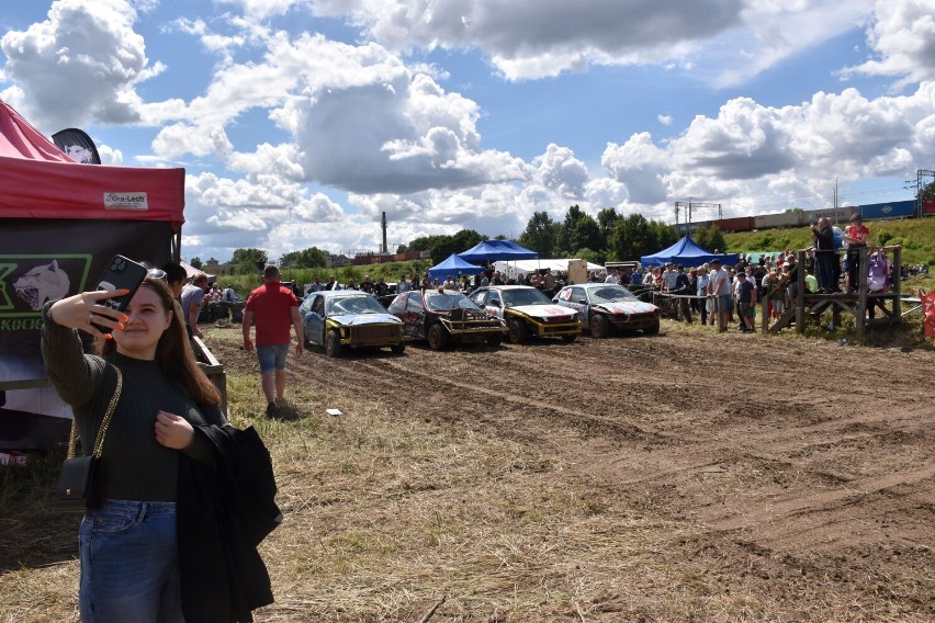 Wrak Race Prabuty. Wyścig wraków odbył się, by wesprzeć...