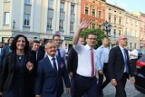 Premier Mateusz Morawiecki w Kluczborku. Poparł kandydata na burmistrza Stanisława Konarskiego [zdjęcia]