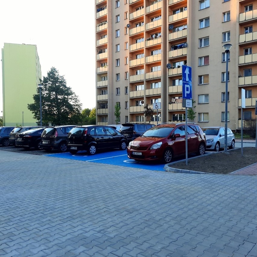 Parking na Borkach w Radomiu wreszcie gotowy! Prace dokończyła inna firma. Zobacz, jak wygląda