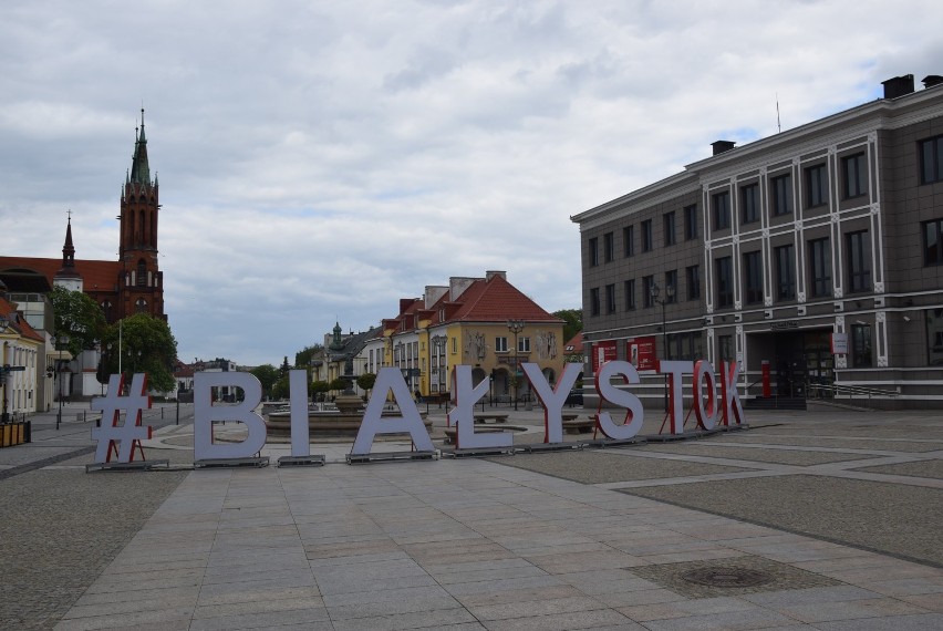 Kiedy ramka "Dumni z Białegostoku" zastąpi napis #Białystok na Rynku Kościuszki?