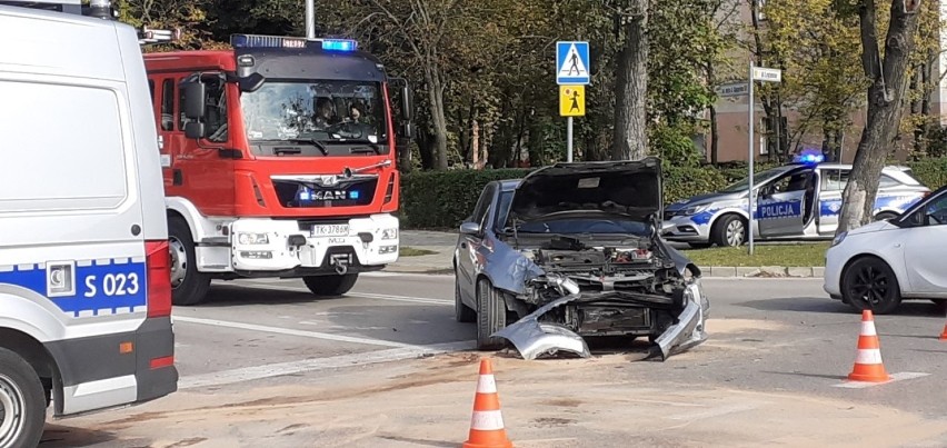 20-letni kierowca fiata na skrzyżowaniu kieleckich ulic...