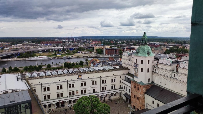 Szczecin - zadłużenie na osobę 6 356 zł (wzrost długu o 371...