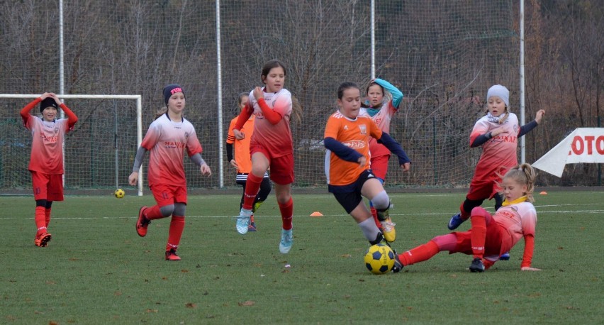Malbork. Olimpico wygrało pierwszy turniej piłkarski dziewczynek U-11 w ramach mistrzostw Pomorza [ZDJĘCIA]