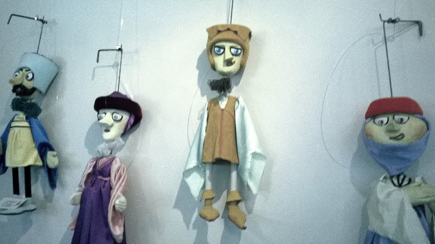 "Lalka w Teatrze" wystawa w bibliotece