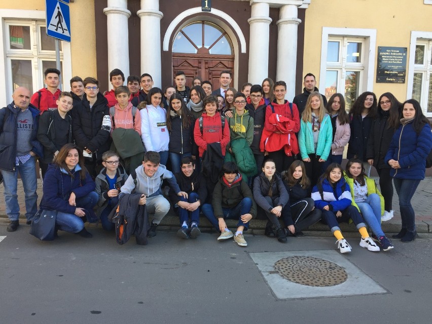 Grupa młodzieży z Hiszpanii z wizytą w gminie Krzywiń