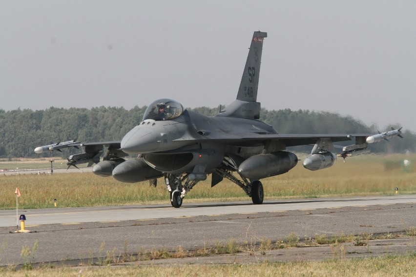Zdjęcie ilustracyjne - polski myśliwiec F-16, to takie...