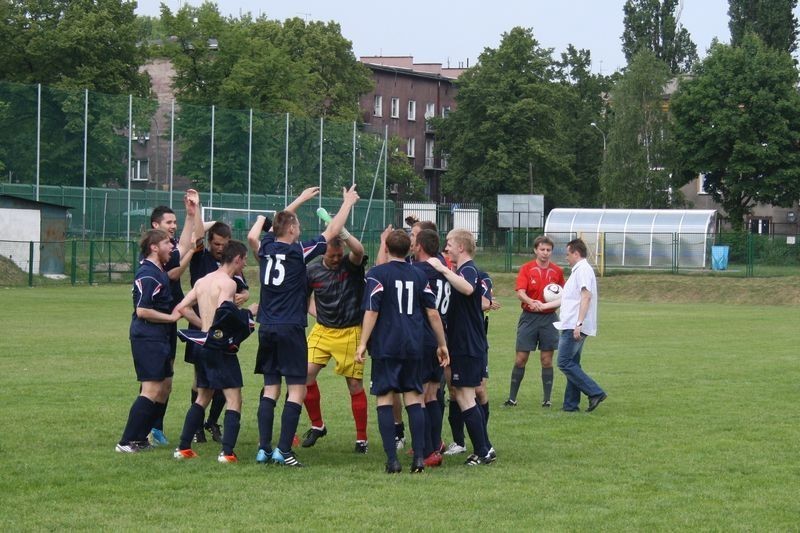 Czarni Sosnowiec - Olimpia Truskolasy 3:0. Zasłużona wygrana sosnowiczan [ZDJĘCIA]