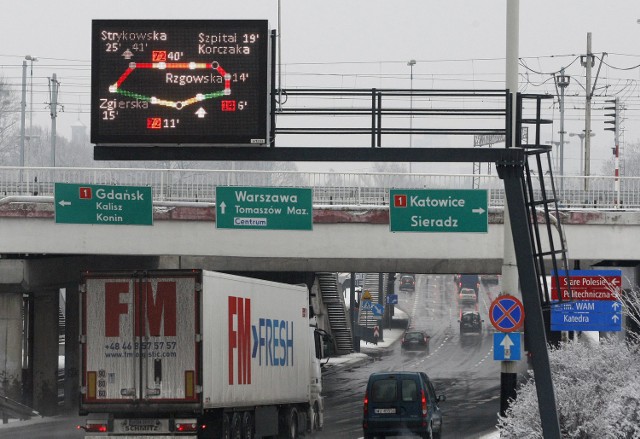 System sterowania ruchem w Łodzi wciąż jest dostrajany. Wykonawca miał czas do końca lutego na usunięcie usterek