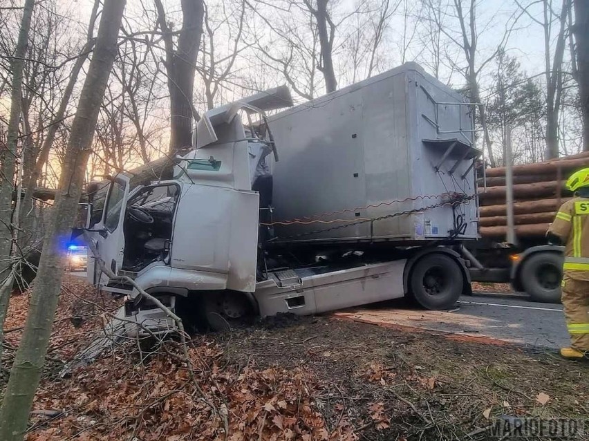 Wypadek na trasie Kup - Murów.