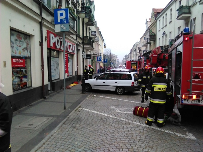 Pożar w kamienicy przy ulicy Złotej